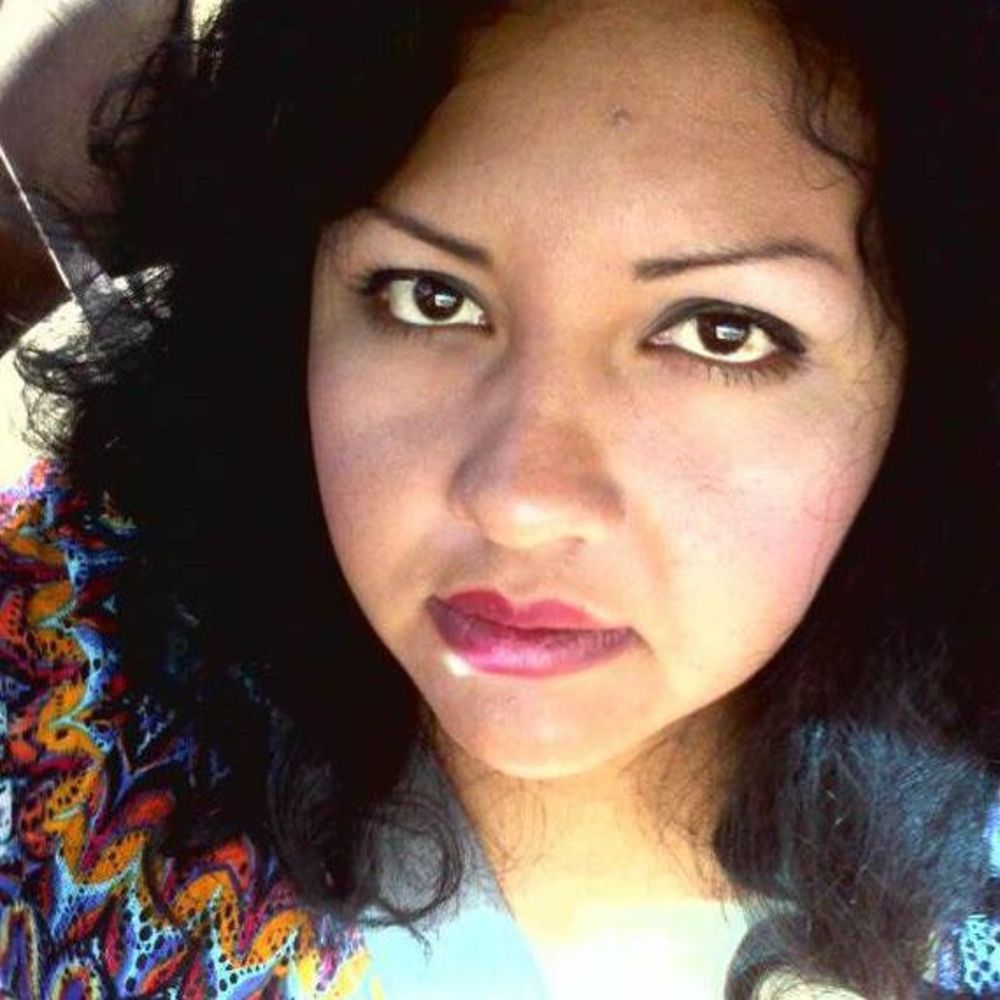 Meet your Posher, Alma